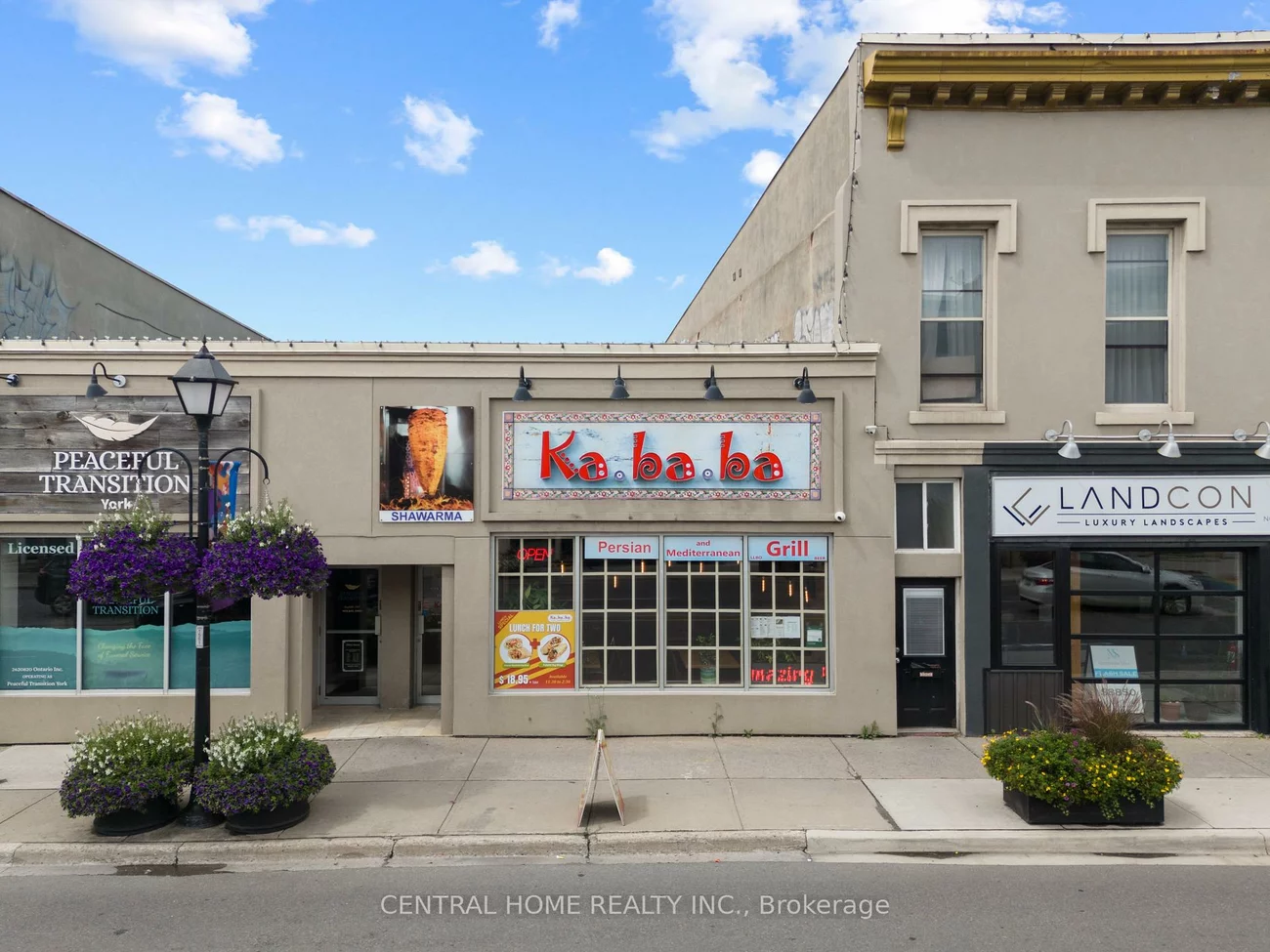 15236, Yonge, Aurora Village, Aurora