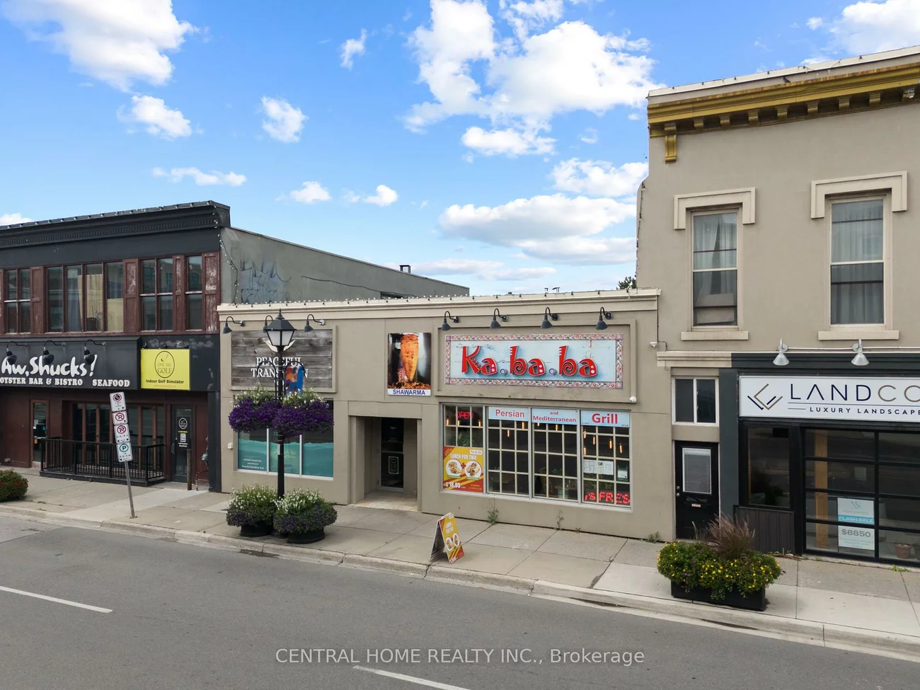 15236, Yonge, Aurora Village, Aurora