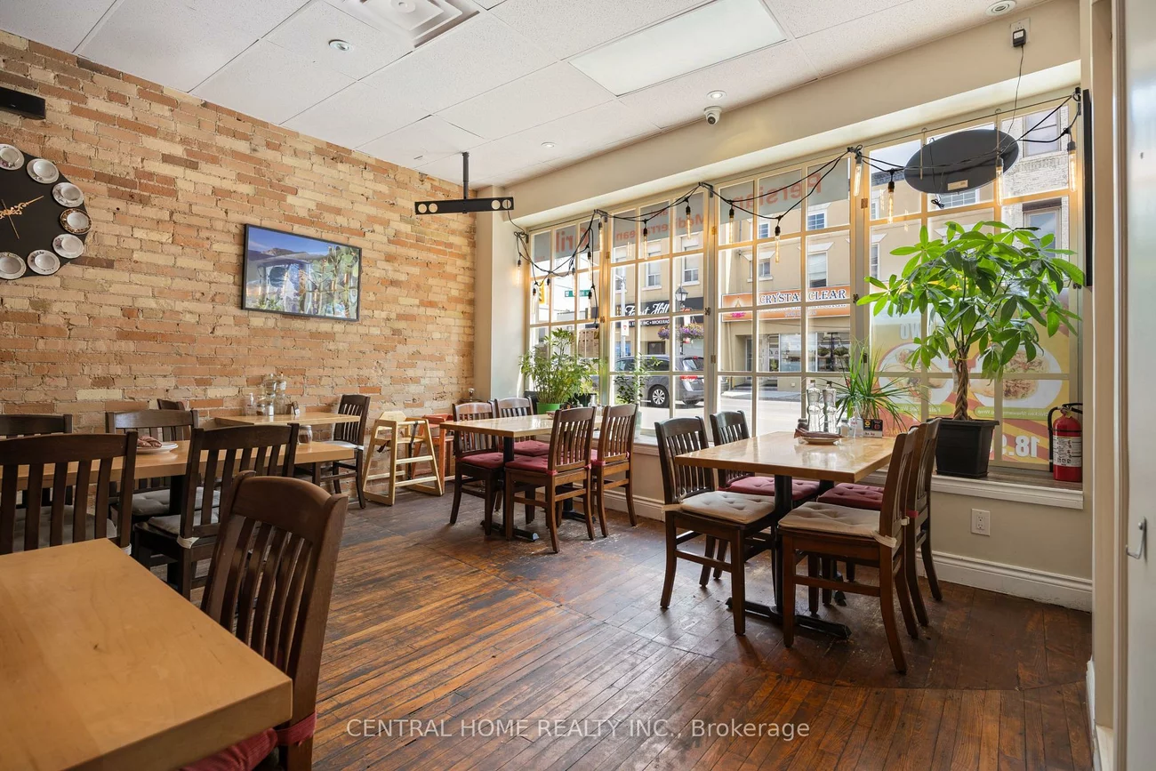 15236, Yonge, Aurora Village, Aurora
