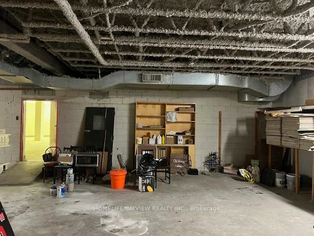 15408, Yonge, Aurora Heights, Aurora