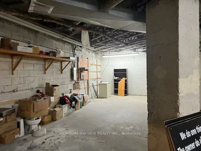 15408, Yonge, Aurora Heights, Aurora