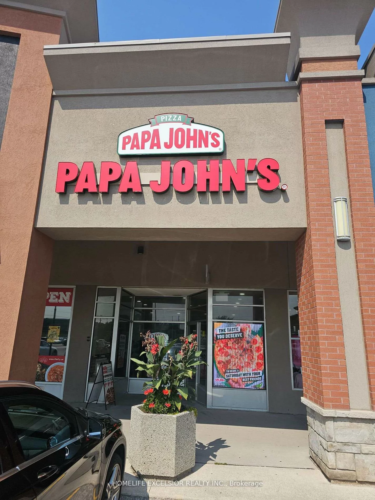 14800, Yonge, Aurora Highlands, Aurora