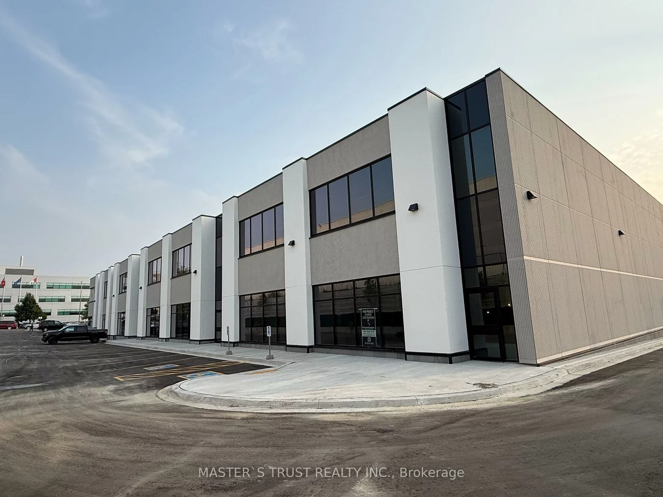 32, Don Hillock, Bayview Southeast, Aurora