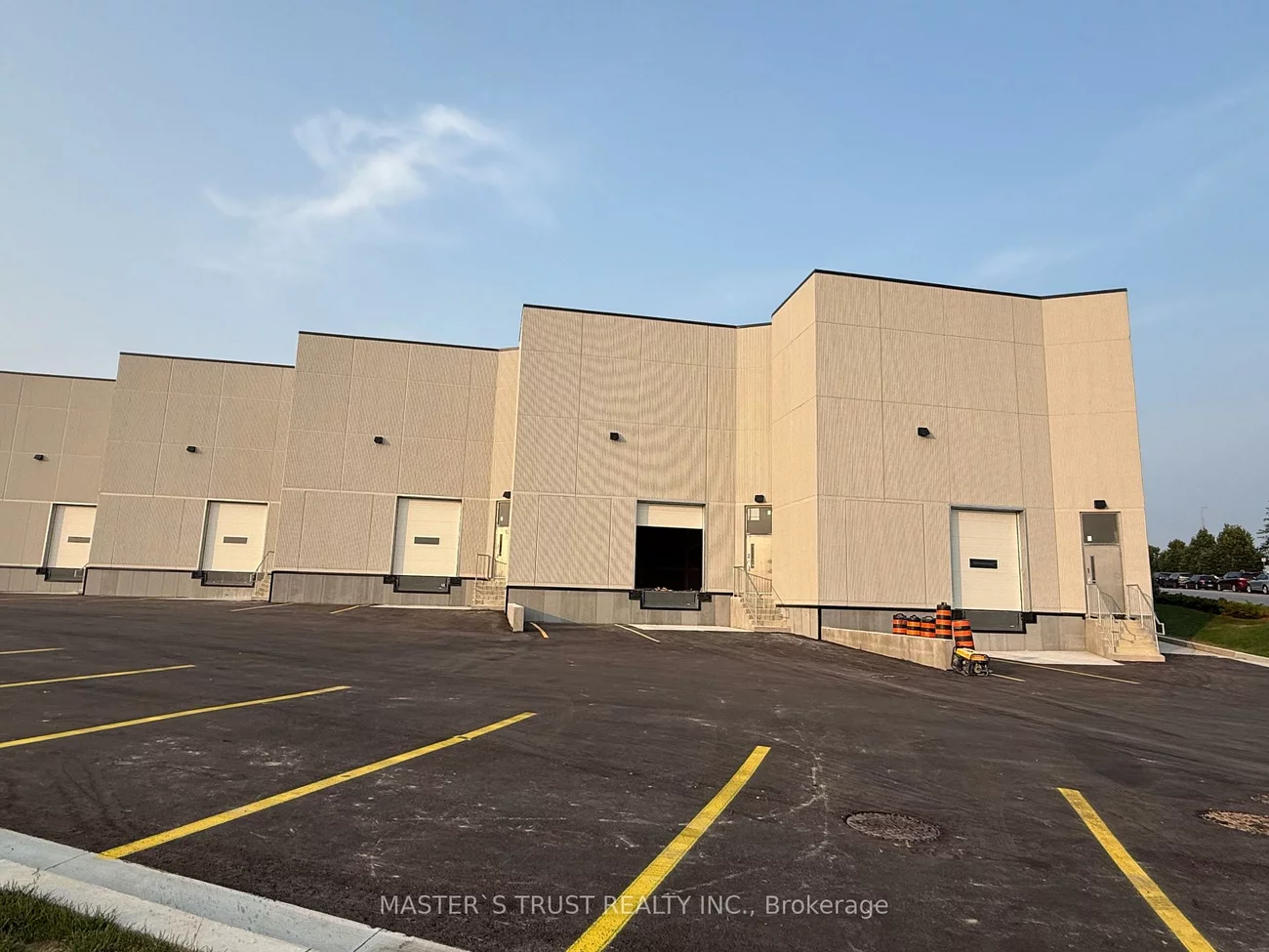 32, Don Hillock, Bayview Southeast, Aurora