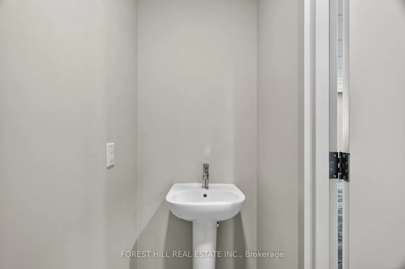 35, Sunday, Bayview Southeast, Aurora