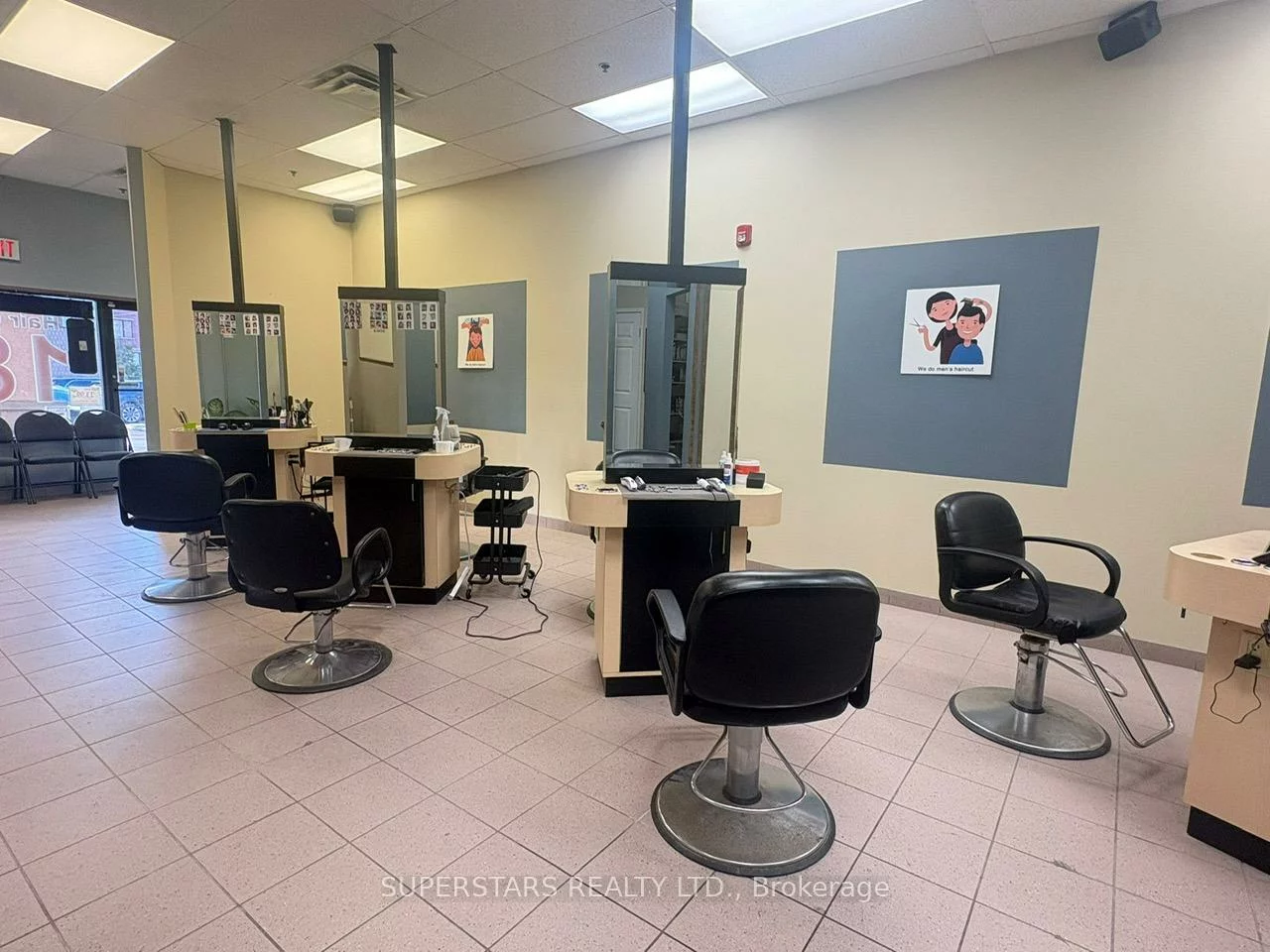 14, Wellington, Aurora Village, Aurora