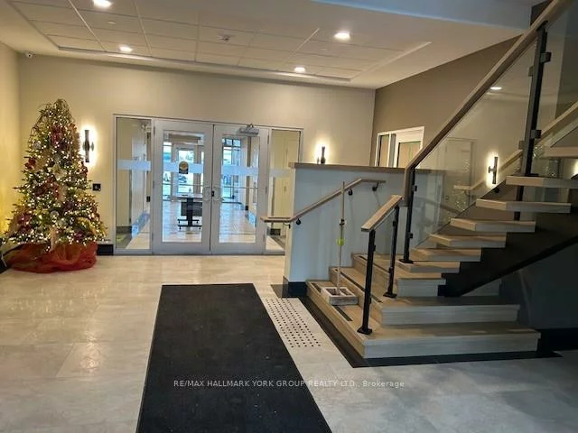 35, Sunday, Bayview Southeast, Aurora