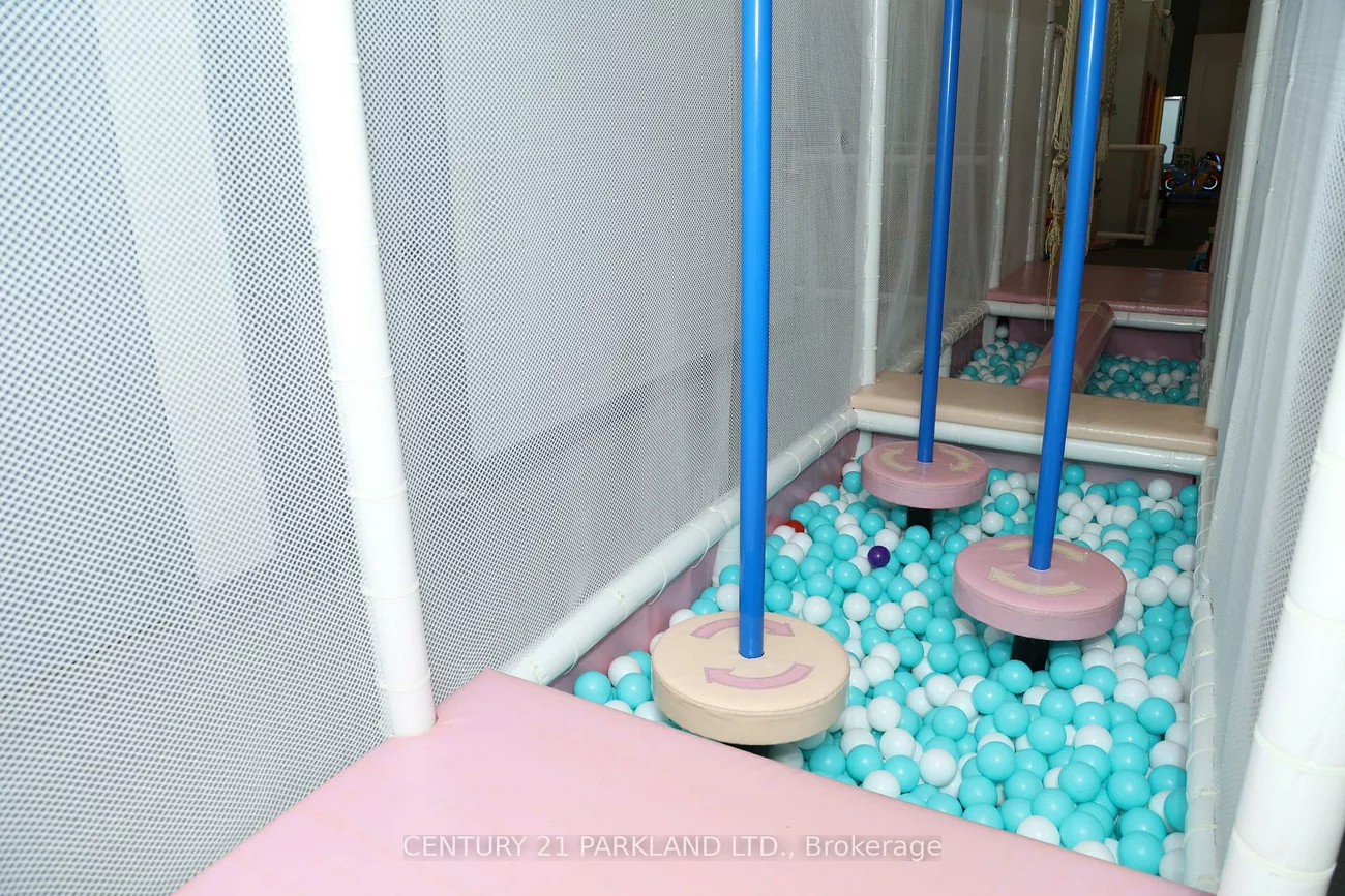 43, First Commerce, Bayview Northeast, Aurora