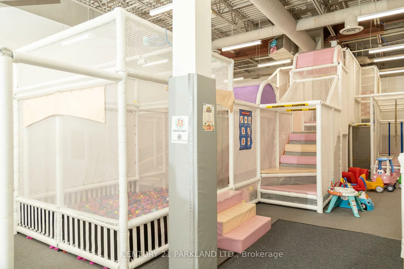 43, First Commerce, Bayview Northeast, Aurora