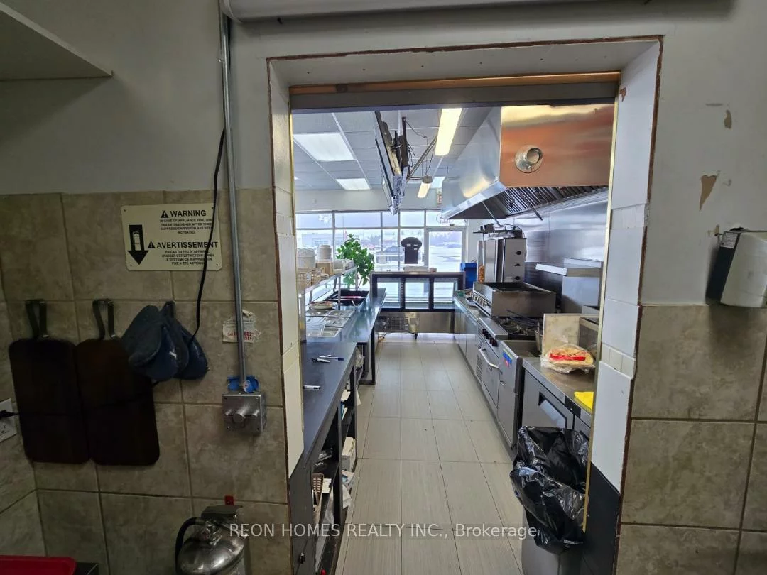 15440, Bayview, Bayview Wellington, Aurora