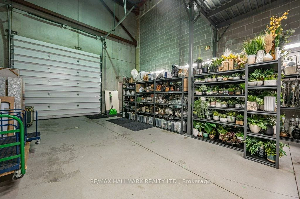 125, Don Hillock, Bayview Southeast, Aurora