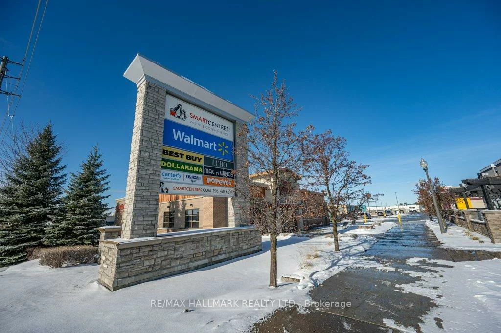 125, Don Hillock, Bayview Southeast, Aurora