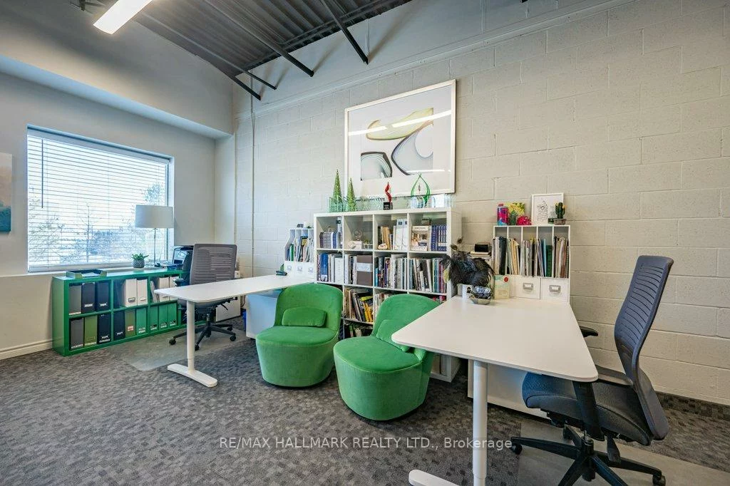 125, Don Hillock, Bayview Southeast, Aurora