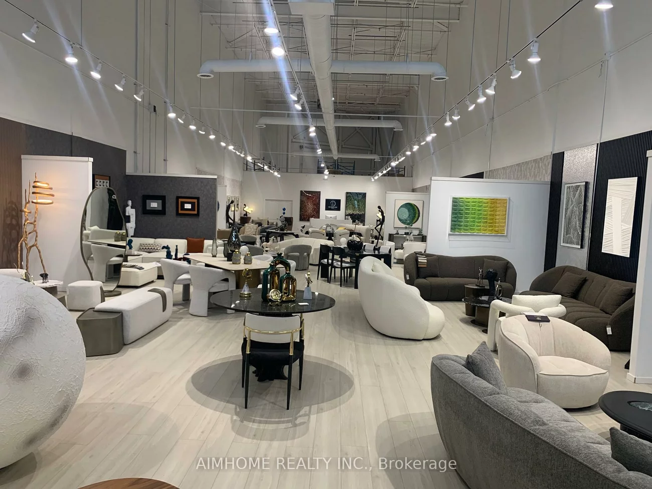 32, Don Hillock, Bayview Southeast, Aurora