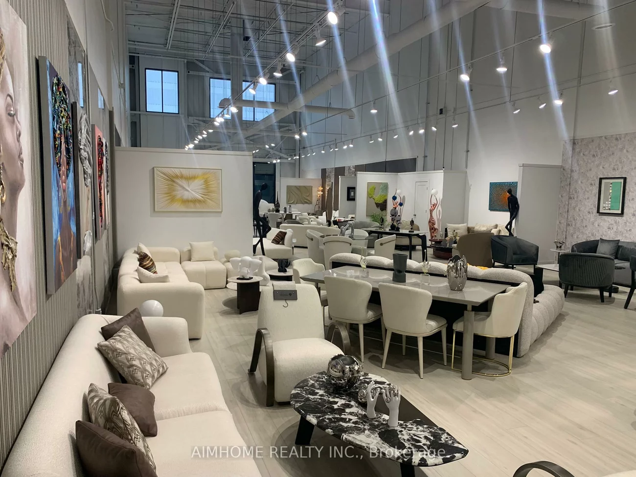 32, Don Hillock, Bayview Southeast, Aurora