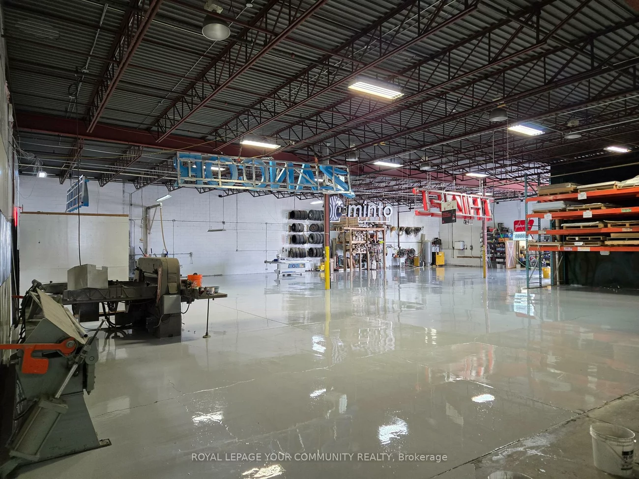 145, Engelhard, Aurora Grove, Aurora