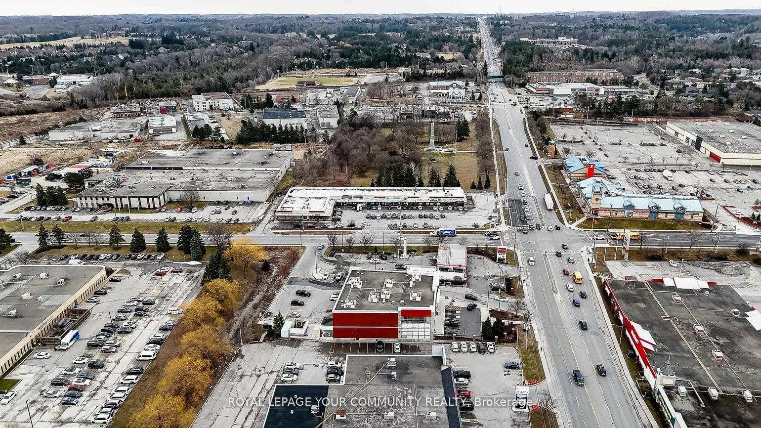 265, Edward, Aurora Village, Aurora