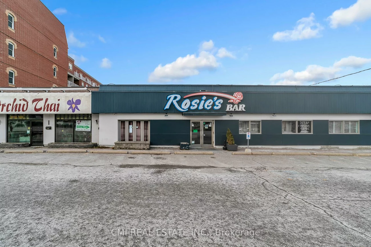 15480, Yonge, Aurora Heights, Aurora