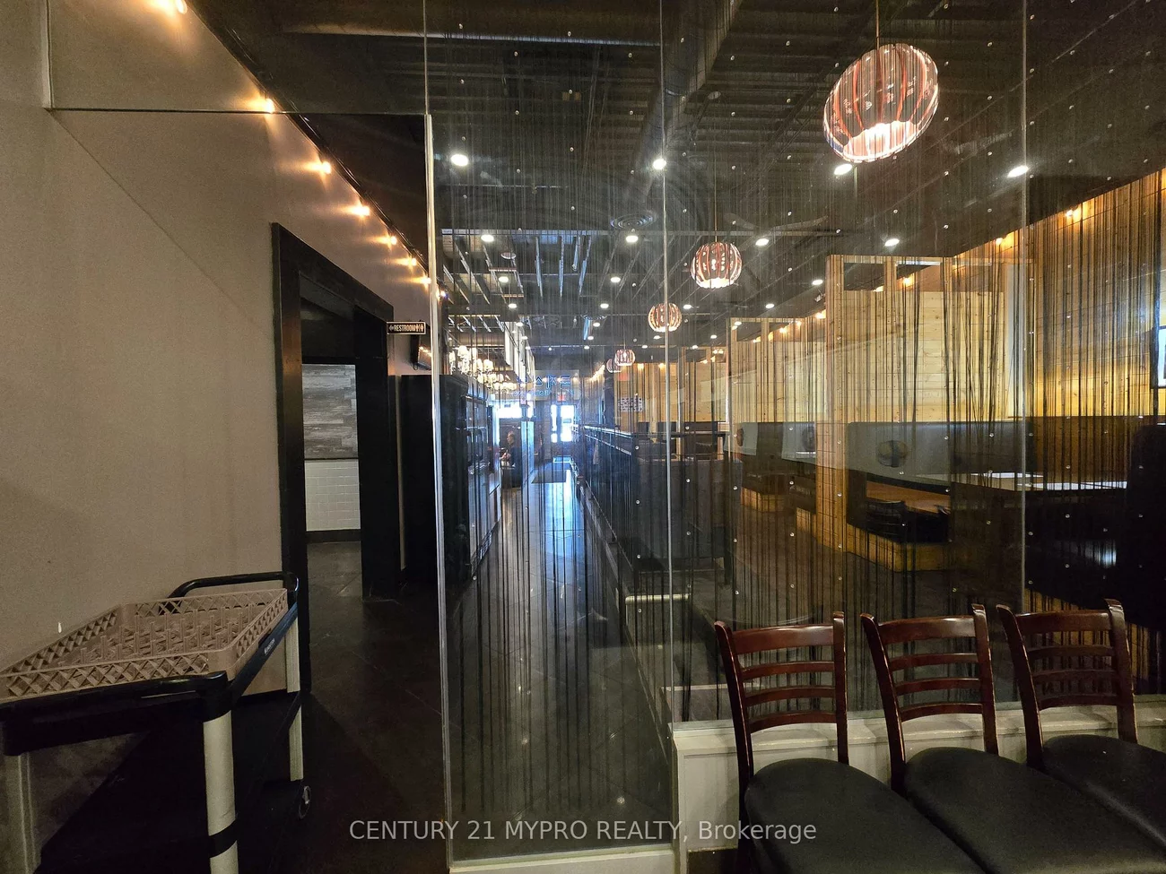 155, Wellington, Bayview Wellington, Aurora