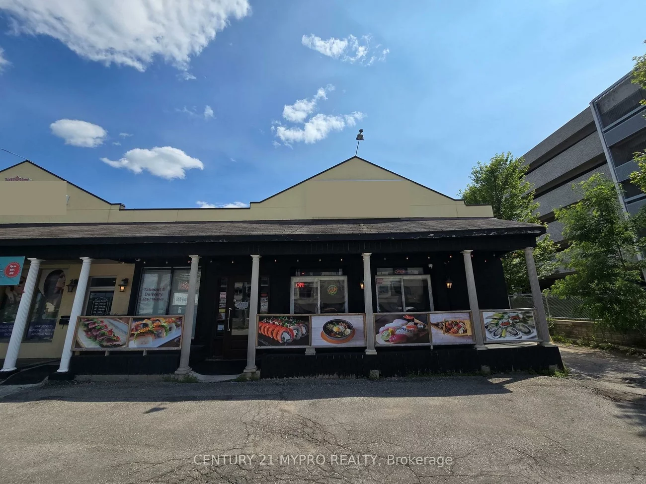 155, Wellington, Bayview Wellington, Aurora