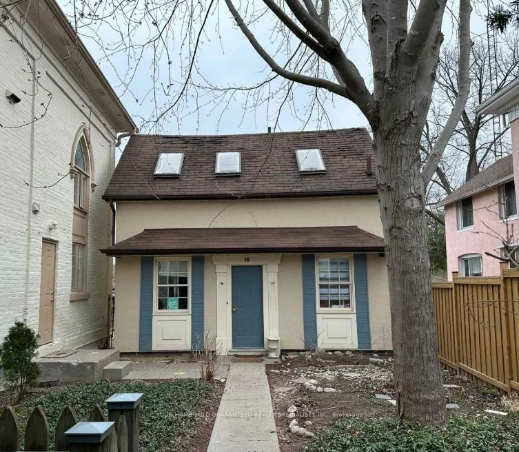 16-18, Mosley, Aurora Village, Aurora