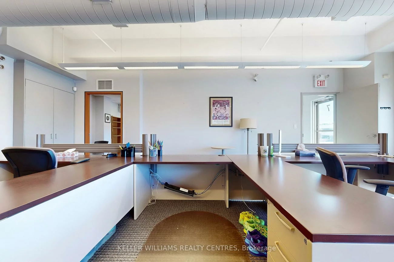 125, Don Hillock, Bayview Southeast, Aurora