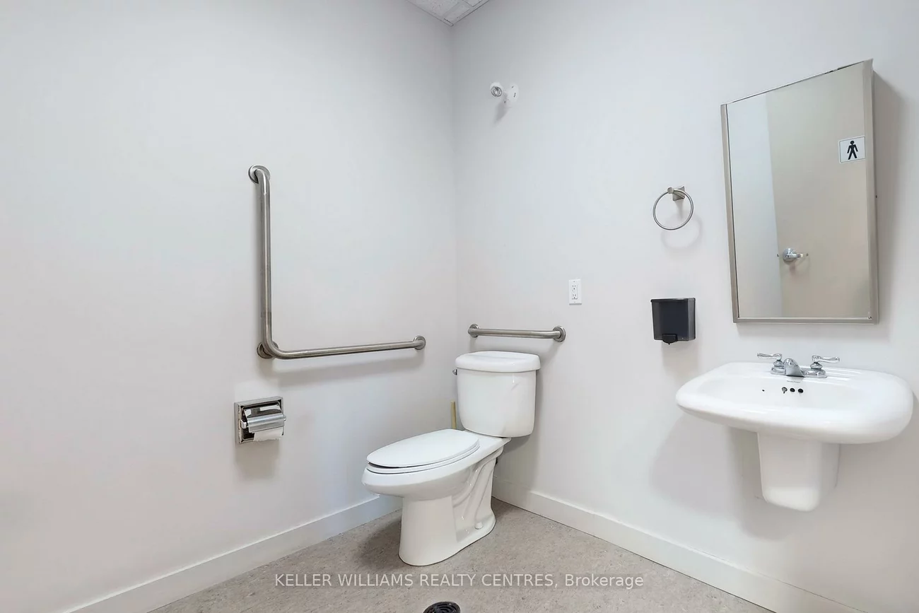 125, Don Hillock, Bayview Southeast, Aurora