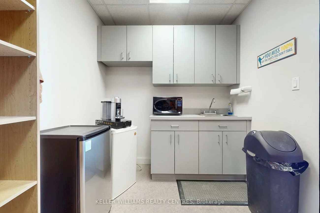 125, Don Hillock, Bayview Southeast, Aurora