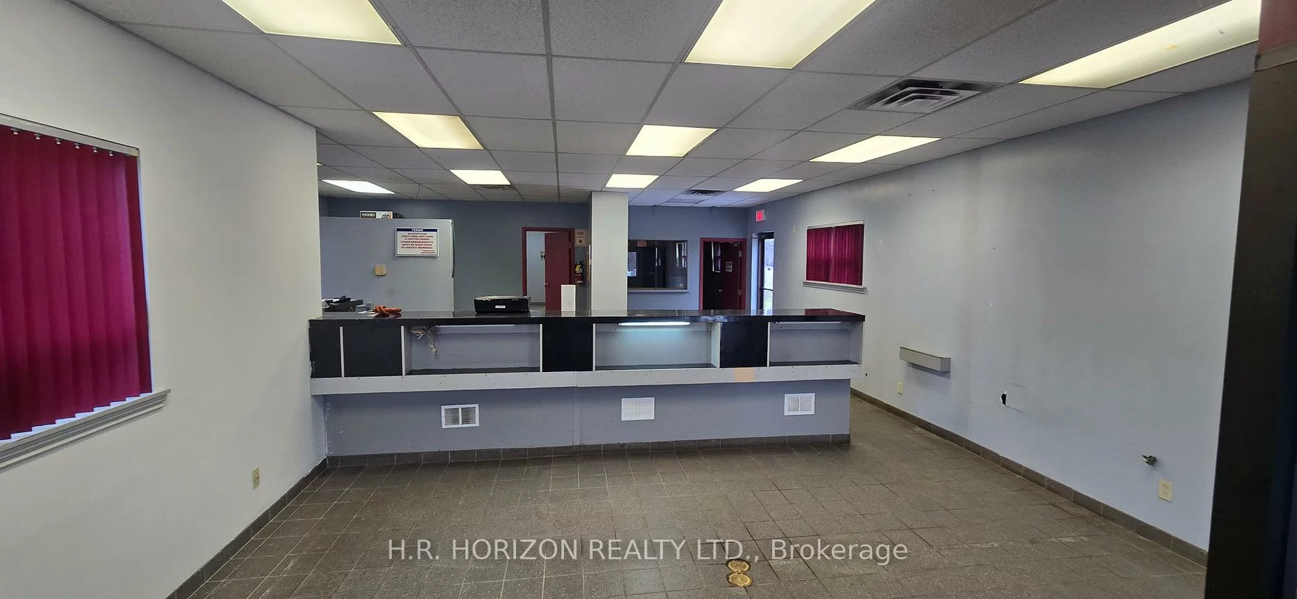 60, Industrial, Aurora Village, Aurora