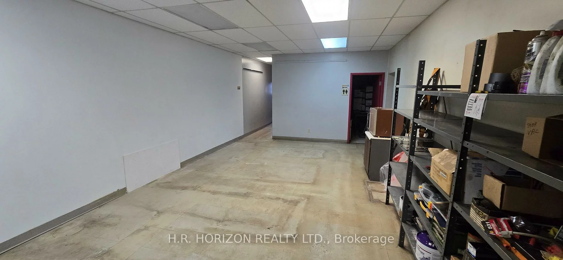 60, Industrial, Aurora Village, Aurora