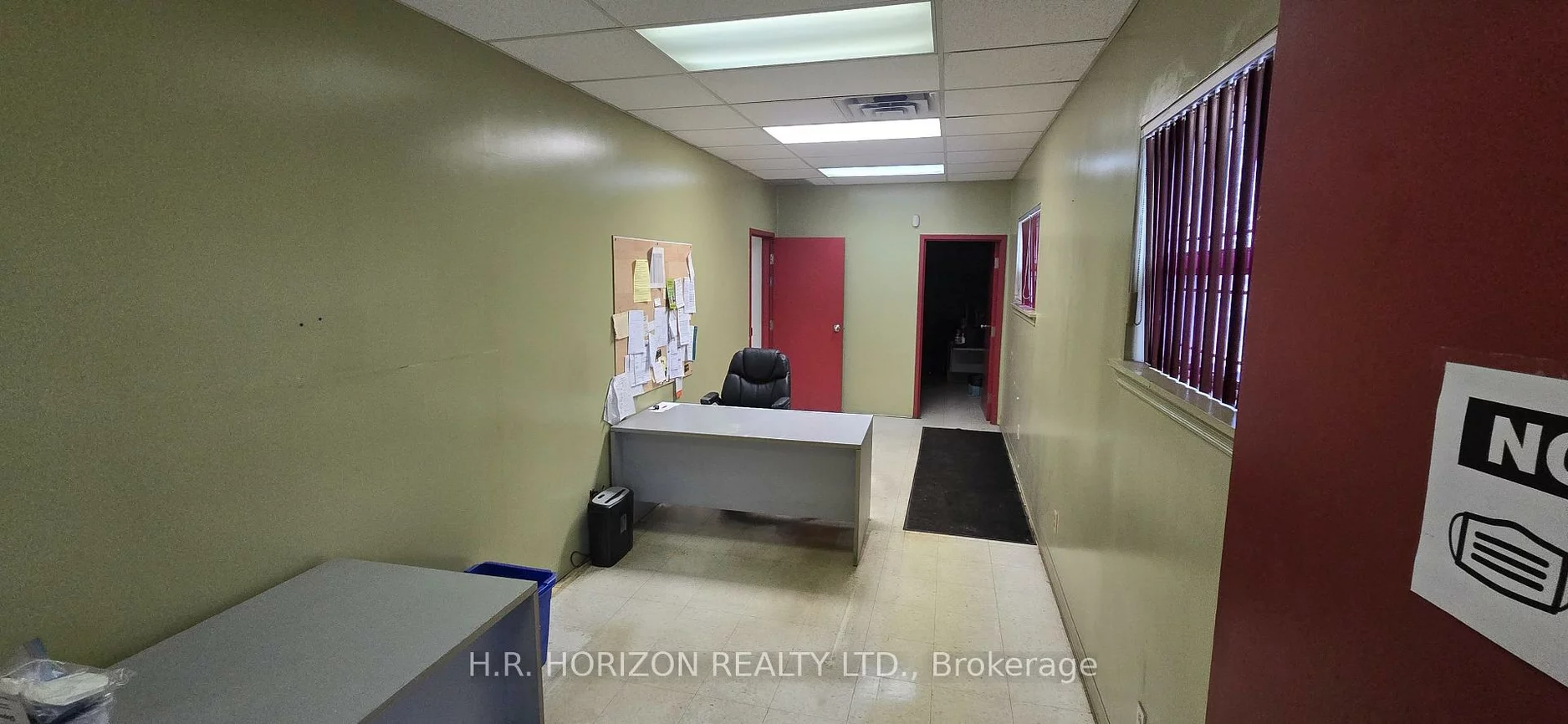 60, Industrial, Aurora Village, Aurora