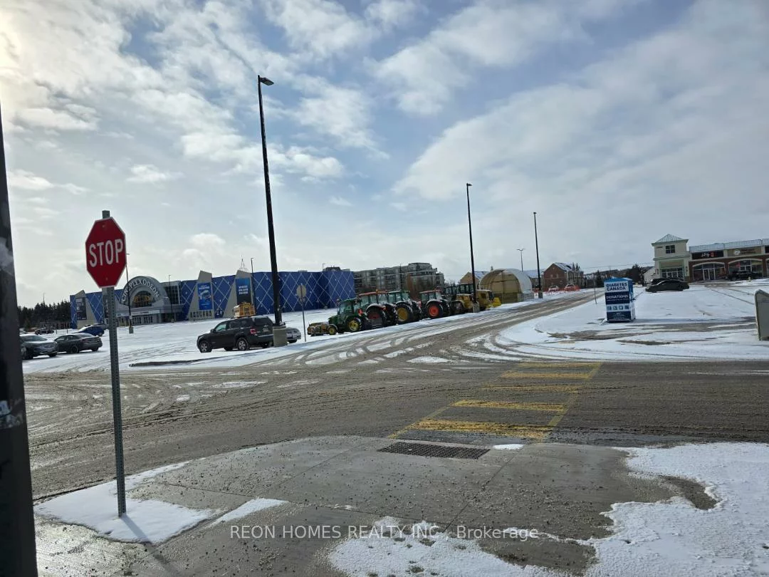 15440, Bayview, Bayview Wellington, Aurora