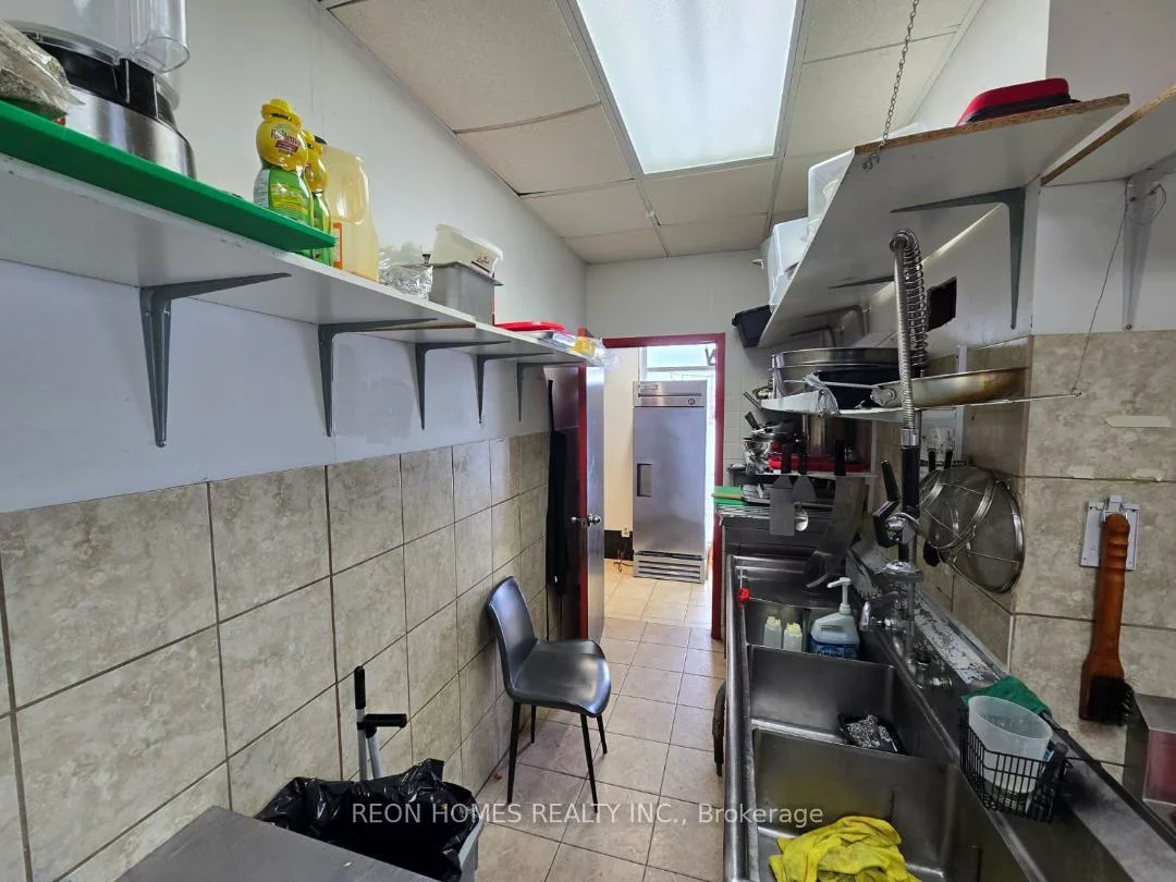 15440, Bayview, Bayview Wellington, Aurora