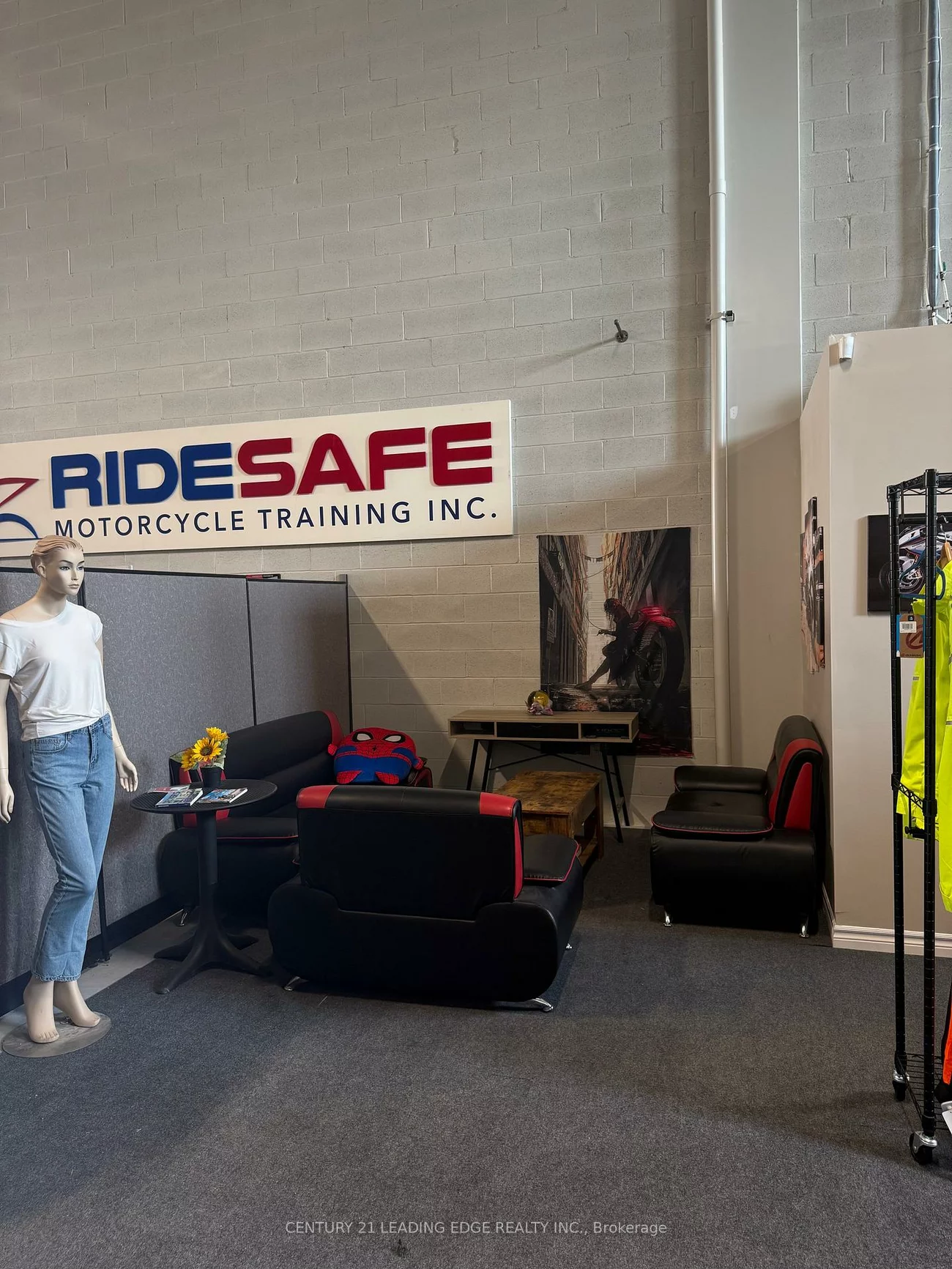 45, Eric T Smith, Bayview Southeast, Aurora