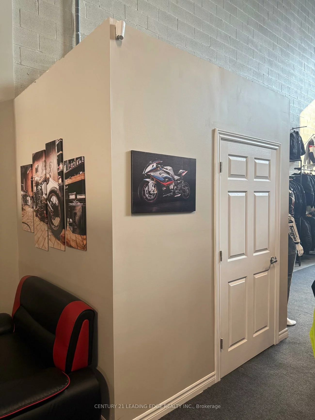 45, Eric T Smith, Bayview Southeast, Aurora