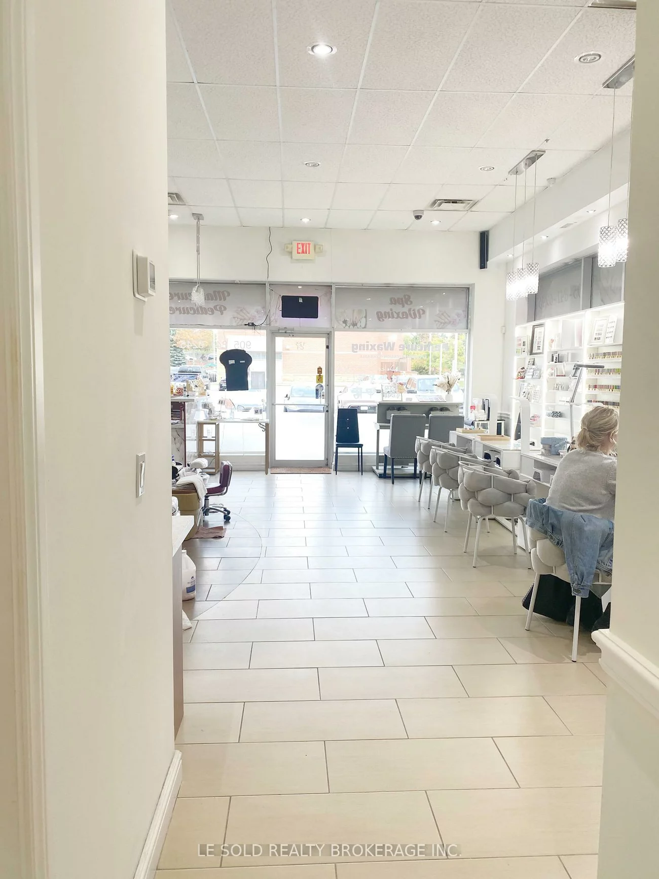 125, Pedersen, Bayview Wellington, Aurora