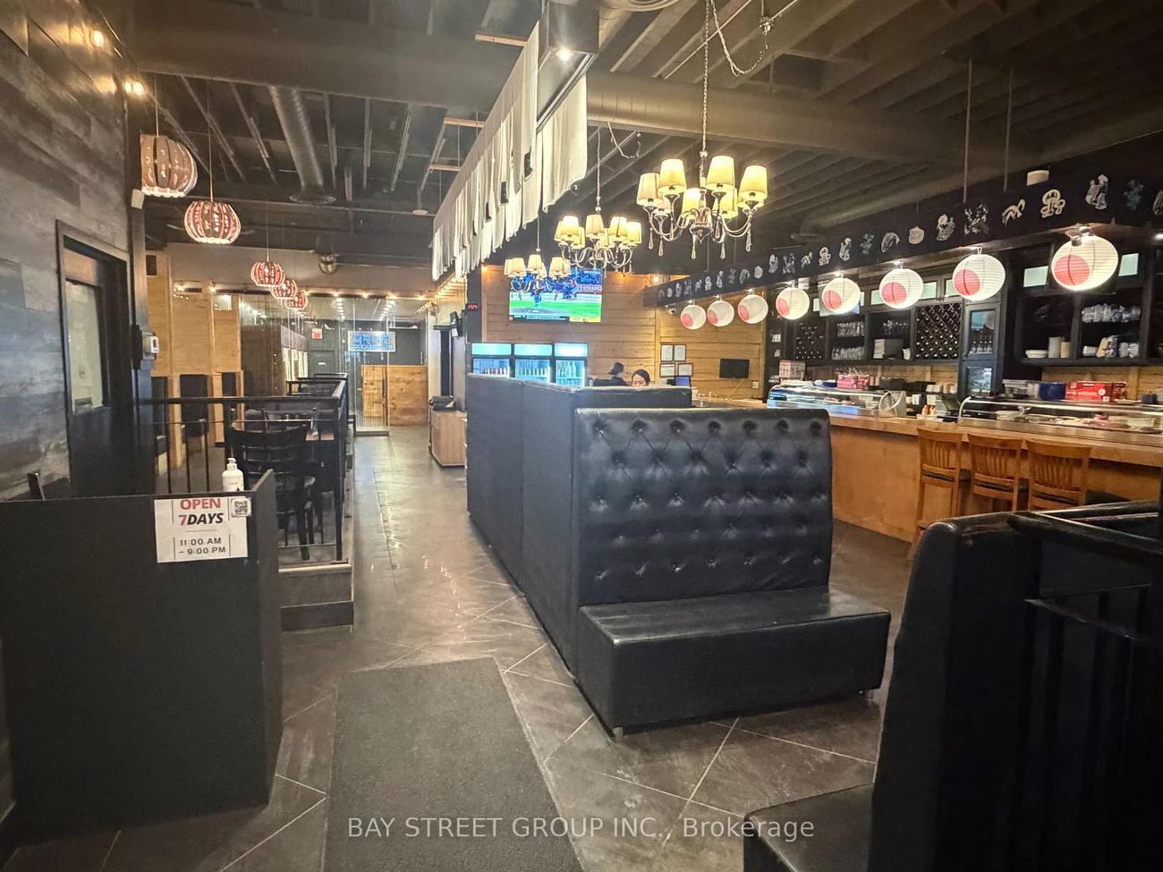 155, Wellington, Bayview Wellington, Aurora