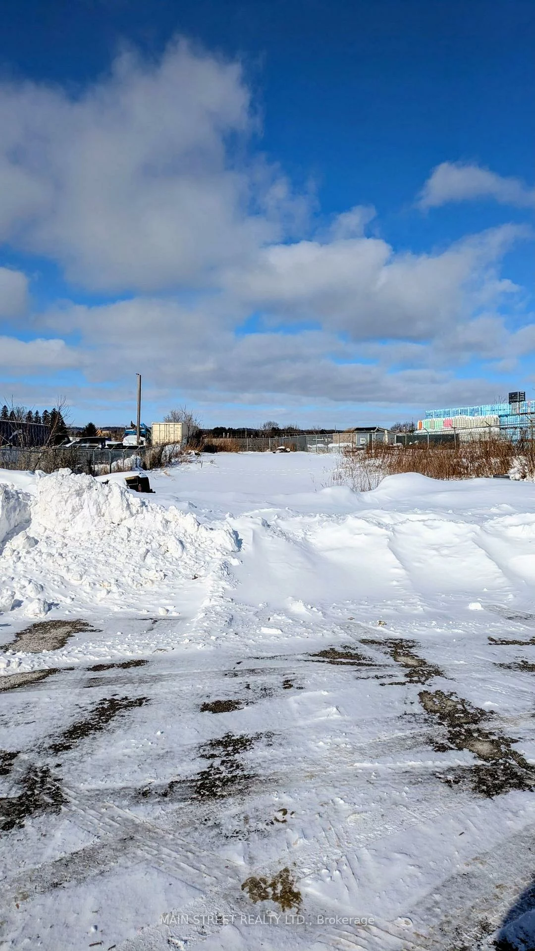 350, Industrial, Aurora Village, Aurora