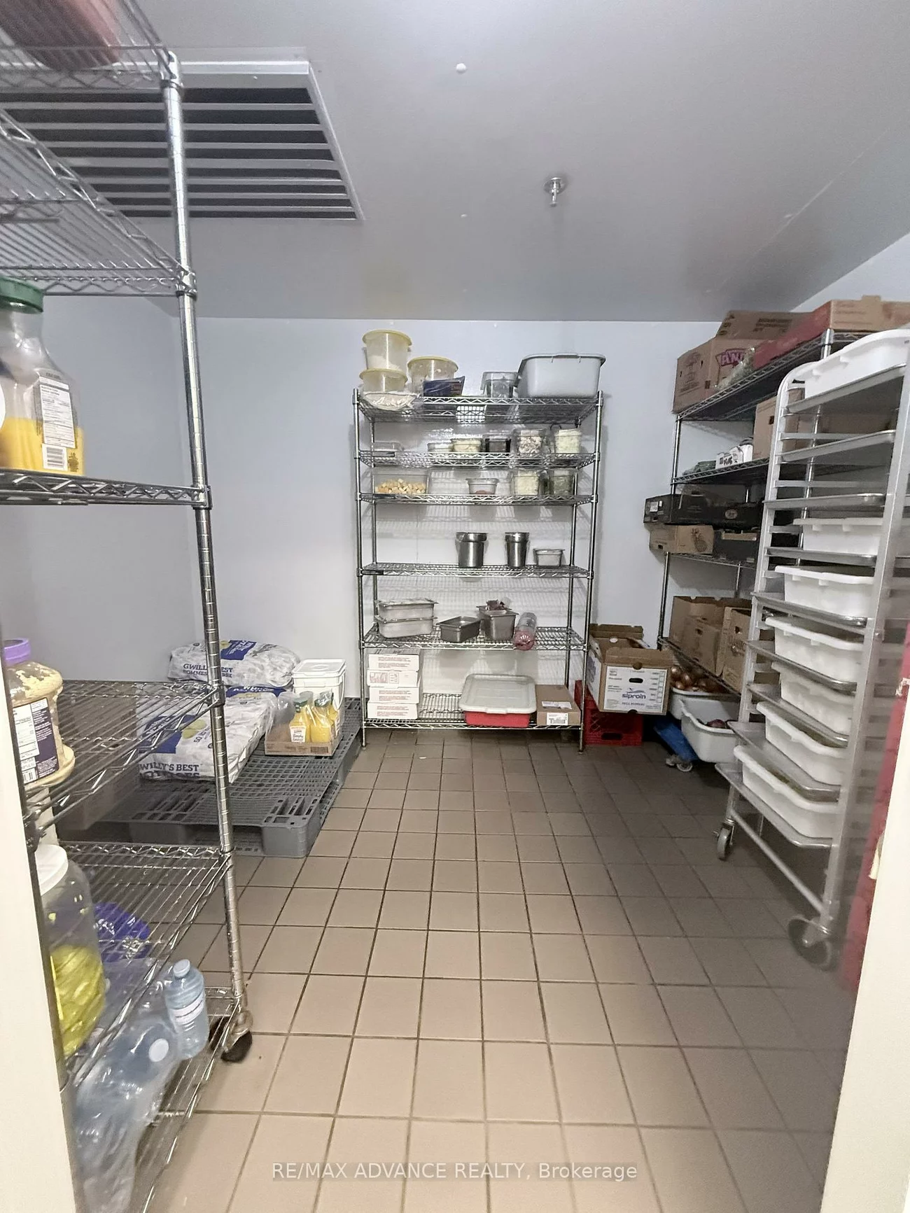 15975, Bayview, Bayview Northeast, Aurora