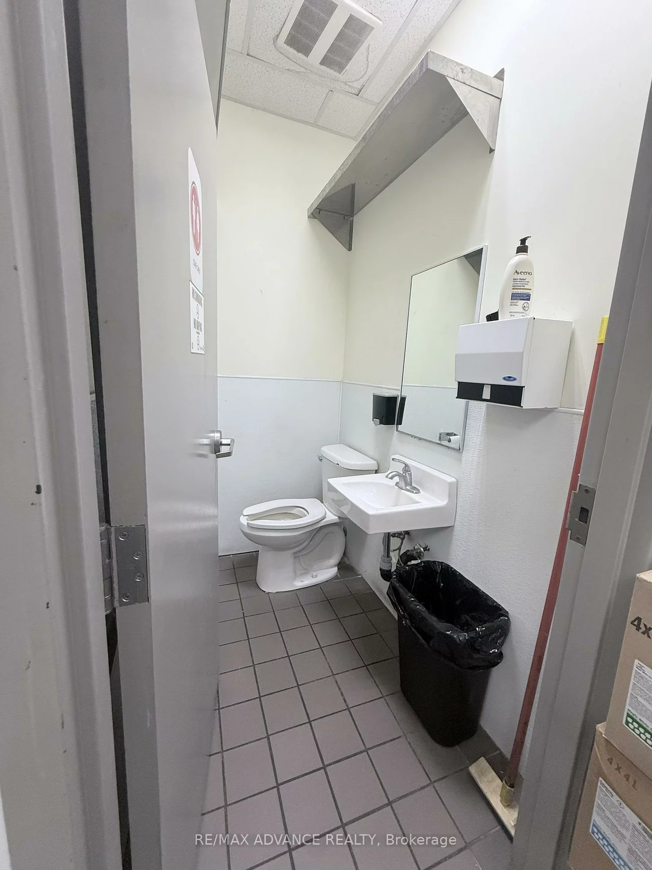 15975, Bayview, Bayview Northeast, Aurora