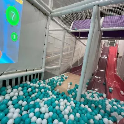 43, First Commerce, Bayview Northeast, Aurora