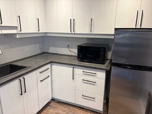 220, Industrial, Aurora Village, Aurora