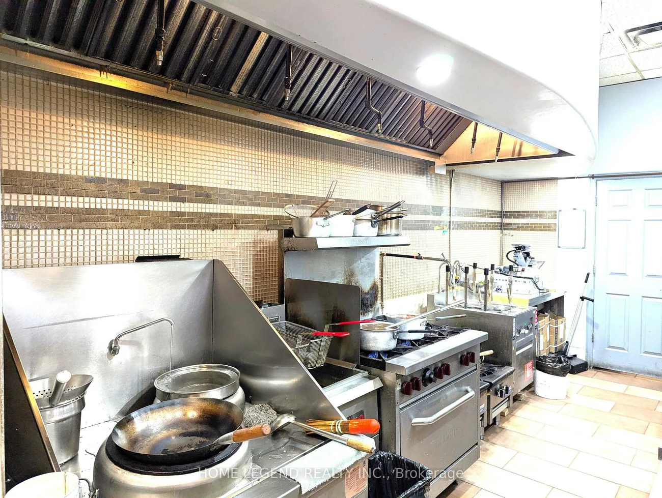 129, Pedersen, Bayview Wellington, Aurora