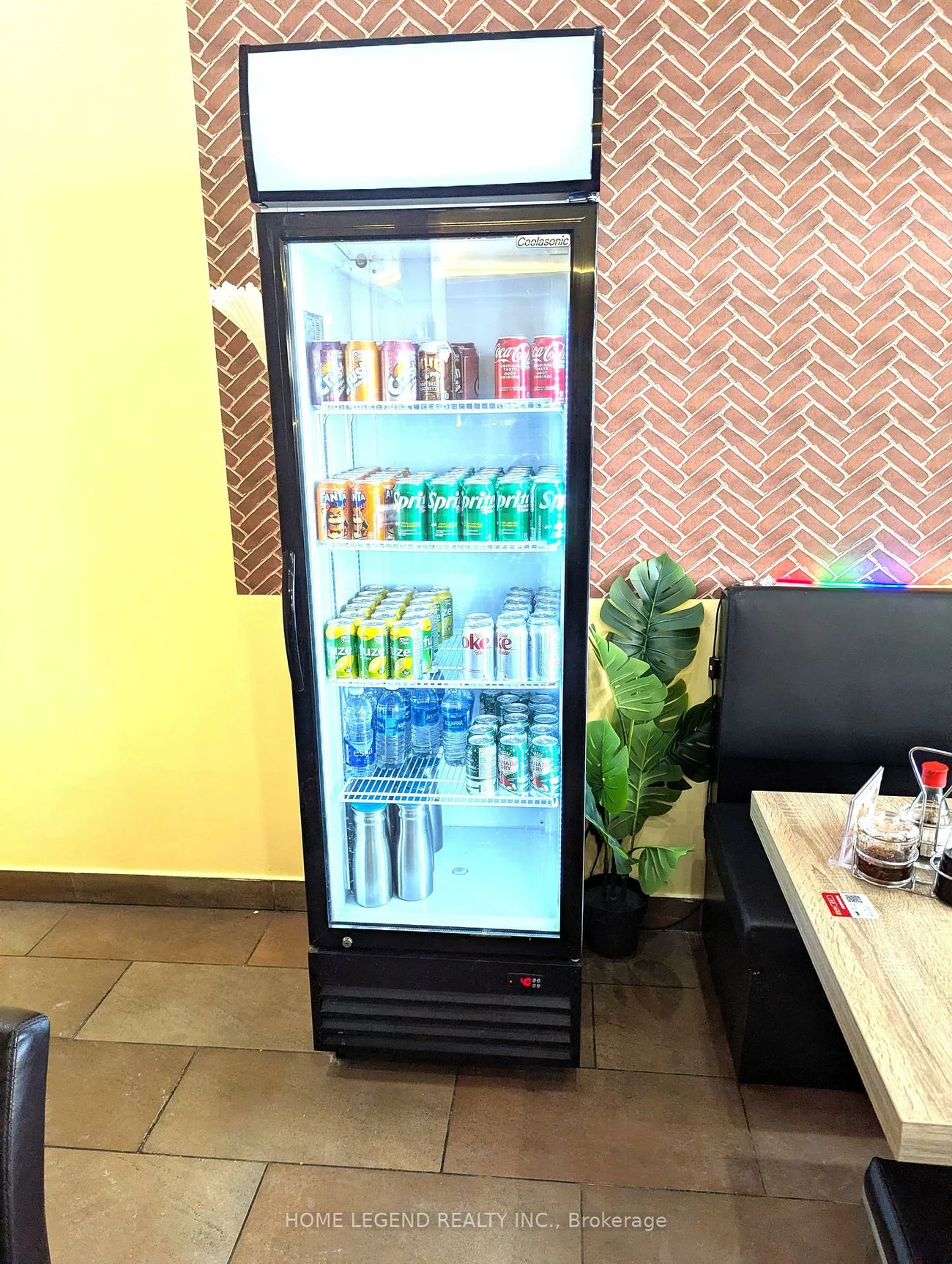 129, Pedersen, Bayview Wellington, Aurora