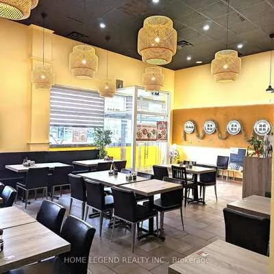 129, Pedersen, Bayview Wellington, Aurora