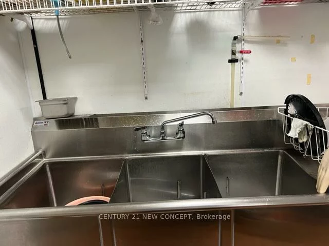 14800, Yonge, Aurora Highlands, Aurora