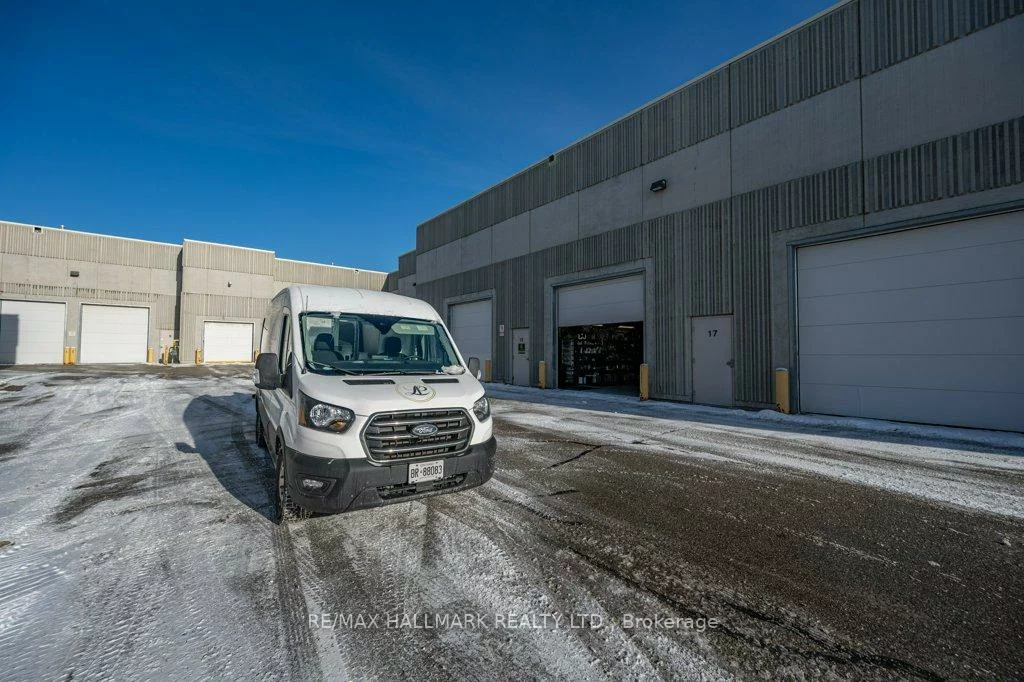 125, Don Hillock, Bayview Southeast, Aurora