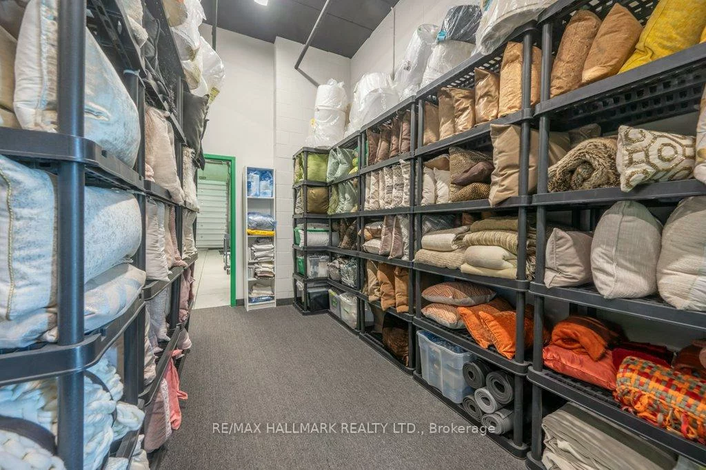 125, Don Hillock, Bayview Southeast, Aurora