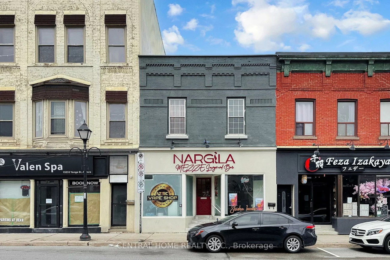 15231, Yonge, Aurora Village, Aurora