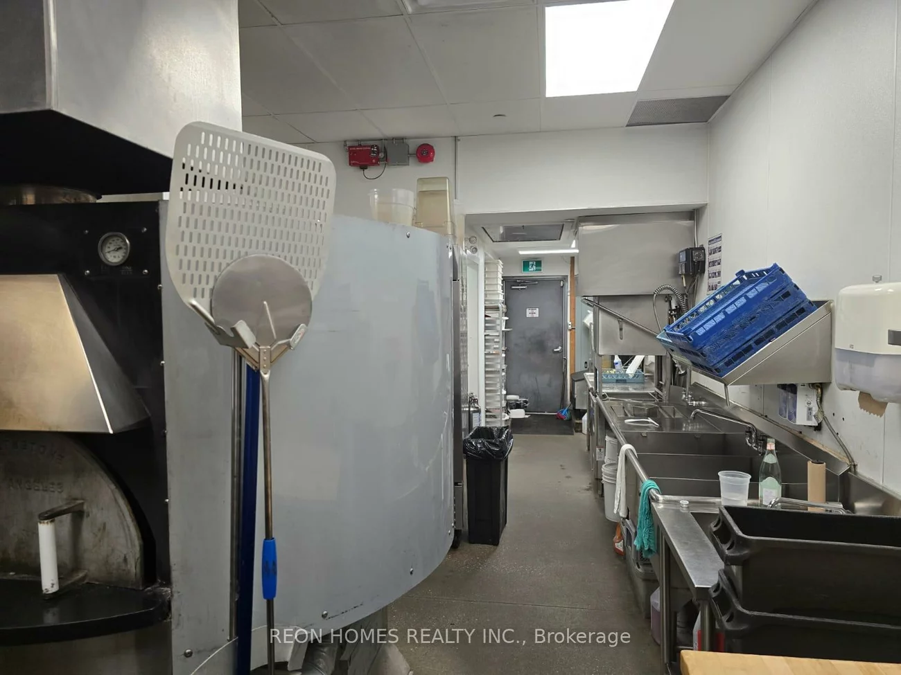 233, Earl Stewart, Bayview Wellington, Aurora